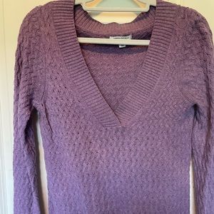 Textured Deep-V neck sweater.